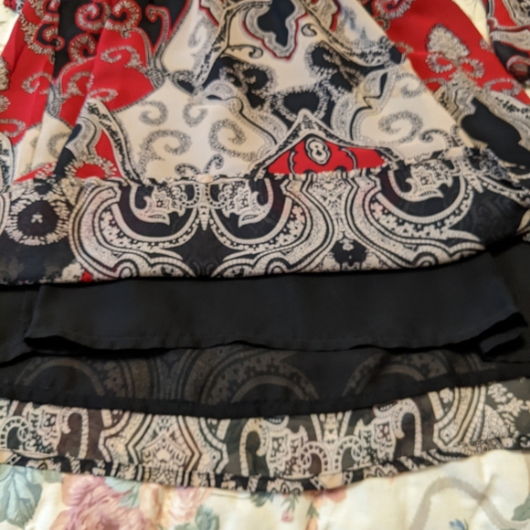 Venus Bohemian Dress Red Black Cream Print V Neck On Off Shoulder Sz. M - Picture 8 of 8